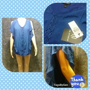 Butterfly sleeve tops
